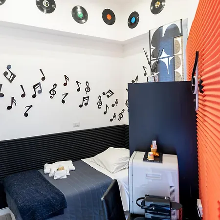 Gæstehus Rda Luxury Via Matteotti, 50 Mt Dal Mare 3*